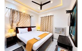 Hotel Bj Puri - Near Sea Beach - Free Wi-Fi - Restaurant - Ac Rooms - Parking Facilities